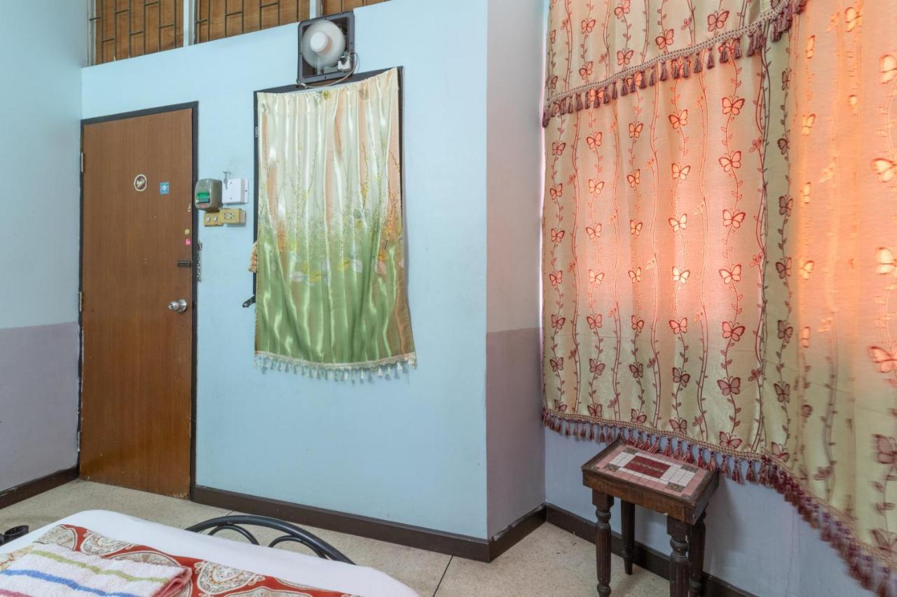 7 Holder Guesthouse Bangkok Zewnętrze zdjęcie
